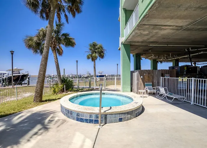 Navy Cove Harbor 1209 By Vacation Homes Collection